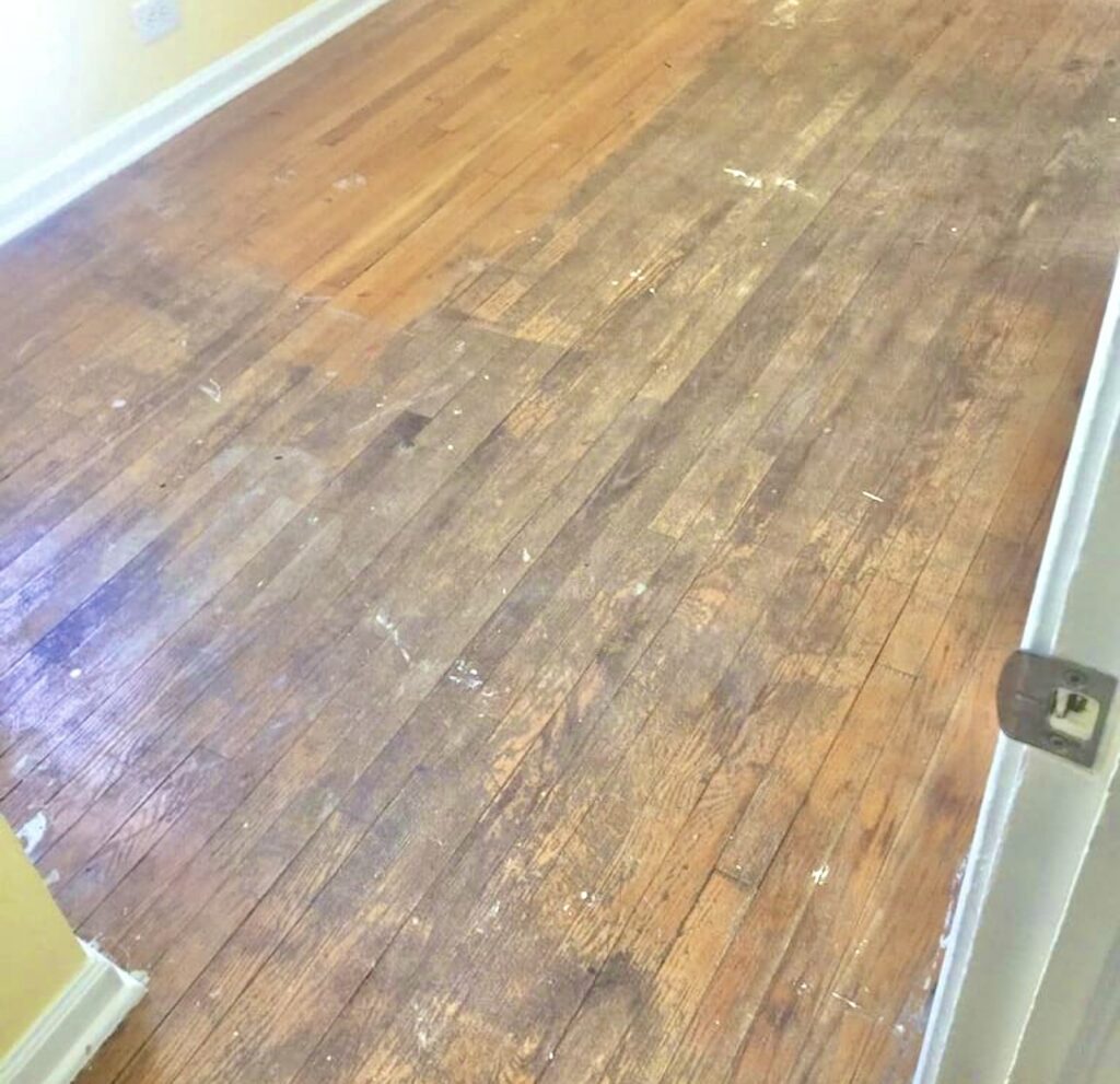 Before-Reddys-Hardwood-Flooring-In-Addison-Illinois-Refinished-The-Floors-In-Bedroom